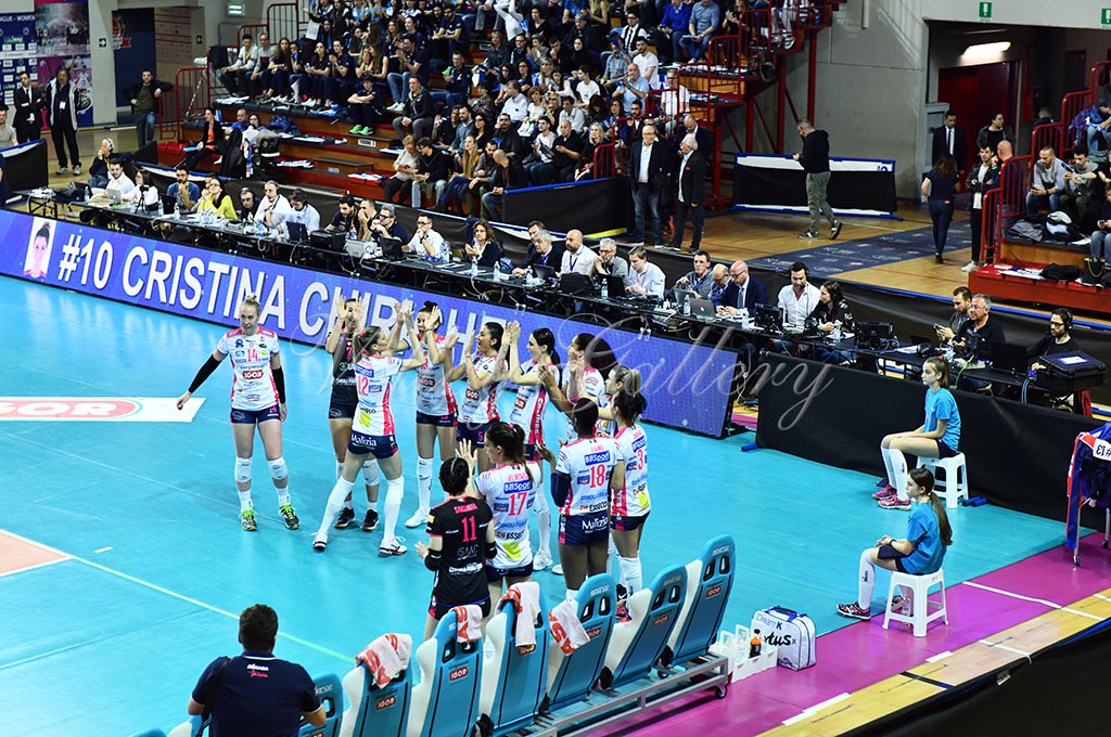 Igor NO-VakifBank Istanbul (05)